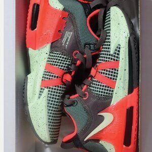 Nike LeBron Witness 7 Bright Crimson Alligator Kids sz 3.5